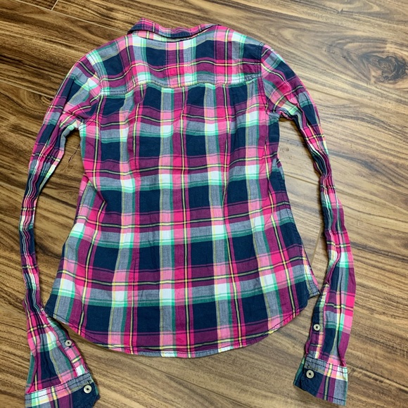 Hollister xs plaid collared button down shirt - Picture 4 of 5